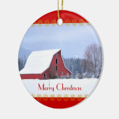 雪、クリスマスのオーナメントの赤い納屋 セラミックオーナメント (左)
