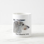雪、ハンサムな男の子のラーチャー犬 コーヒーマグカップ (中央)
