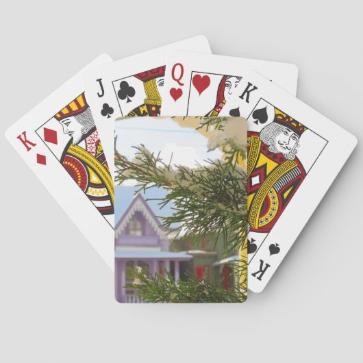 雪、常緑とコテージ – マーサのブドウ畑 トランプ (裏面)