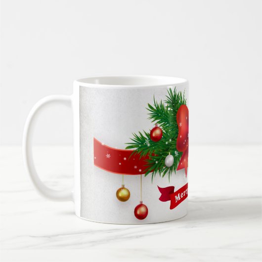 雪Twを覆ったクリスマスツリーのある冬の日 コーヒーマグカップ (左)