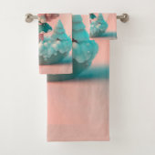 雲おもしろいの上の小さな人形 バスタオルセット (インサイチュ)