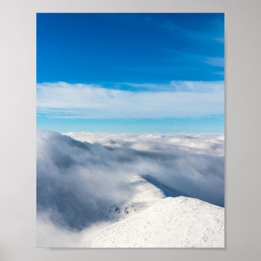 雲から現れる山 ポスター (正面)