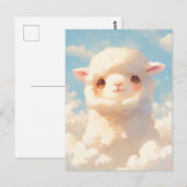 雲から顔を出すふわふわの白いアルパカの赤ちゃん ポストカード (正面/裏面)