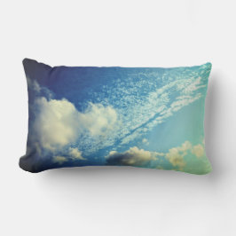 雲が一瞬舞い上がる アウトドアクッション