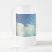 雲が一瞬舞い上がる フロストグラスビールジョッキ (正面左)