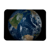 雲と海氷を持つ地球 マグネット (横)