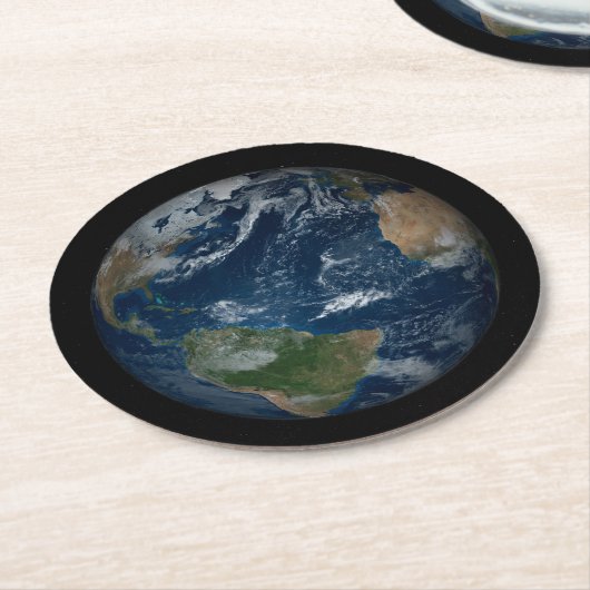 雲と海氷を持つ地球 ラウンドペーパーコースター (アングル)