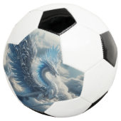 雲に包まれたドラゴンの驚異的な姿 サッカーボール (3/4)