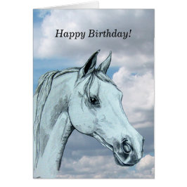 雲に対する灰色のアラブ馬