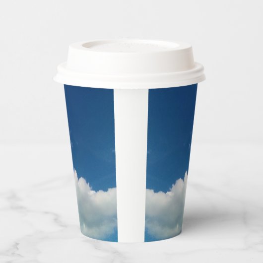 雲に柔らかい 紙コップ (左)