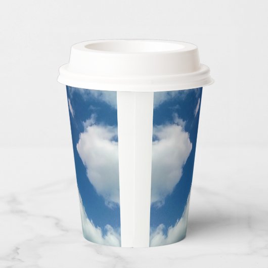 雲に柔らかい 紙コップ (右)