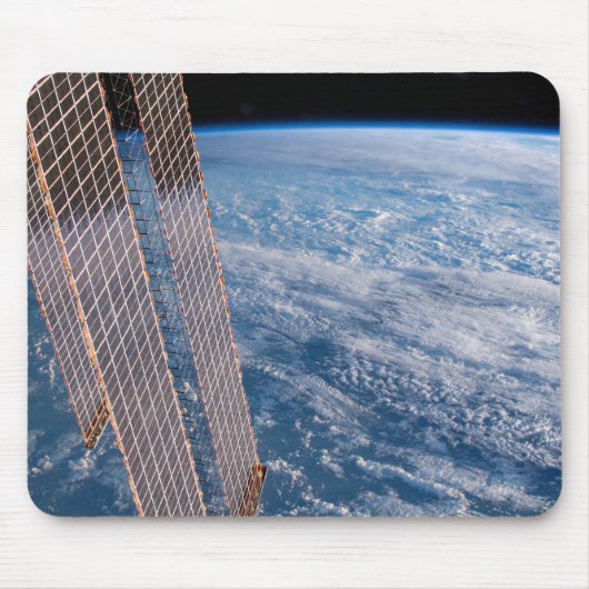 雲に覆われたタスマンとサンゴの海。 マウスパッド (正面)