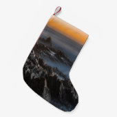 雲のある灰色の山 スモールクリスマスストッキング (正面 (吊り時))