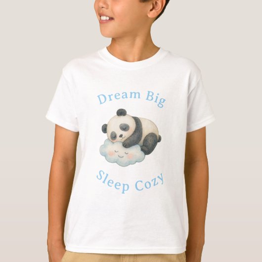 雲の上で眠るキュートなパンダの水彩画 Tシャツ (正面)