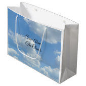 雲の上に舞い上がる抱き枕 ラージペーパーバッグ (正面アングル)