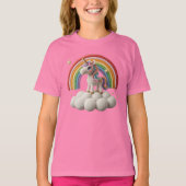 雲の上のキュートなかぎ針編みのユニコーンと虹 Tシャツ (正面)