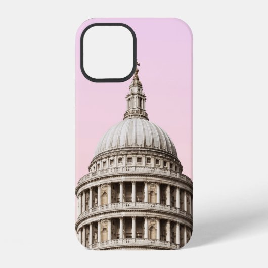 雲の下の白いコンクリートの建物 iPhoneケース (裏面)