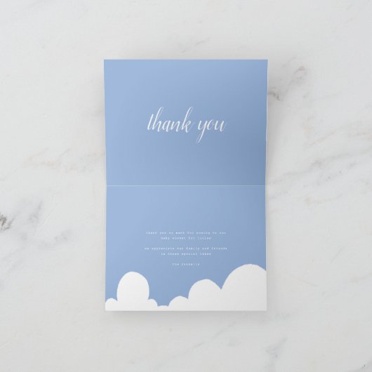 雲の中で赤ん坊のシャワーが浴びる サンキューカード (内部)