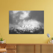 雲の中の白黒の山 キャンバスプリント (インサイチュ (リビング))