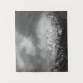 雲の中の白黒の山 タペストリー (正面)