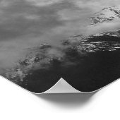 雲の中の白黒の山 ポスター (角)