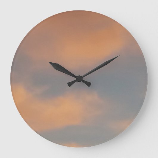 雲の中を歩く4青い空にピンク色の雲。 ラージ壁時計 (正面)