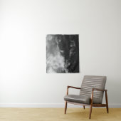 雲の威厳のある下の山 タペストリー (インサイチュ)