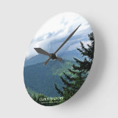 '雲の影'山景写真 ラウンド壁時計 (傾斜)
