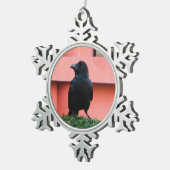 雲の木に止まり木を張る大きなハングルカラス スノーフレークピューターオーナメント (右)