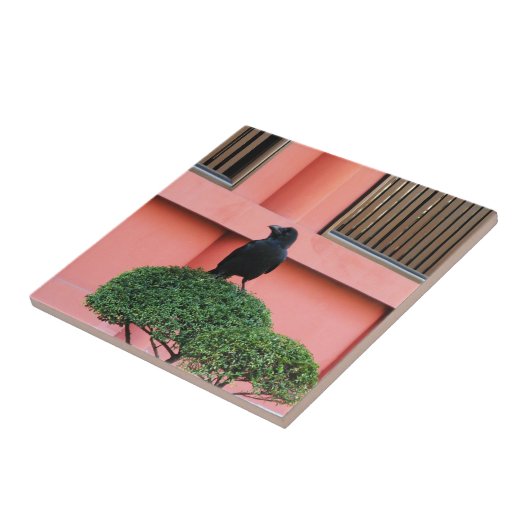 雲の木に止まり木を張る大きなハングルカラス タイル (側面)