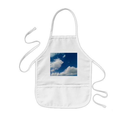 雲の柔らかさ 子供用エプロン (正面)