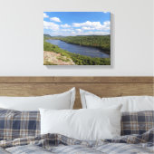 雲の湖 – 山林ワイルド キャンバスプリント (インサイチュ (寝室))