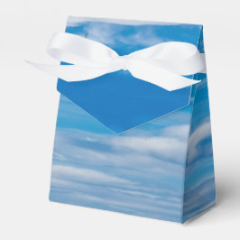 雲の縞のある青い空 フェイバーボックス