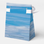 雲の縞のある青い空 フェイバーボックス (裏面サイド)