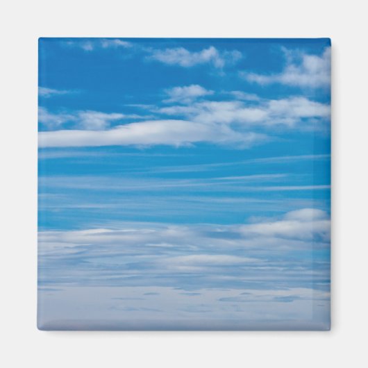 雲の縞のある青い空 マグネット (正面)