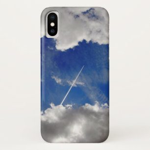 雲の間のジェット飛行機の軌跡 iPhone X ケース