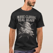 雲を再び現実に - 雲と飛行機のアート Tシャツ (正面)