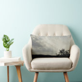 雲を通る日の光グレー白い風景 ランバークッション (椅子)