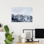 雲威厳のある山 ポスター (ホームオフィス)