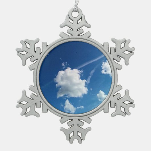 雲、光の中 スノーフレークピューターオーナメント (正面)