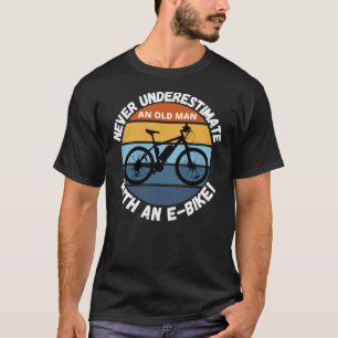 電おもしろい動自転車E – バイクラバークラシックTシャツ Tシャツ