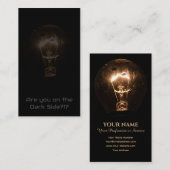 電おもしろい気筋の電球が暗闇を照らす 名刺 (正面/裏面)