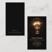 電おもしろい気筋の電球が暗闇を照らす 名刺 (正面/裏面)