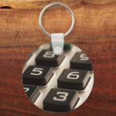 電卓のクローズアップ キーホルダー (正面)