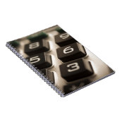 電卓のクローズアップ ノートブック (右側)