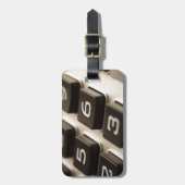 電卓のクローズアップ ラゲッジタグ (正面縦)