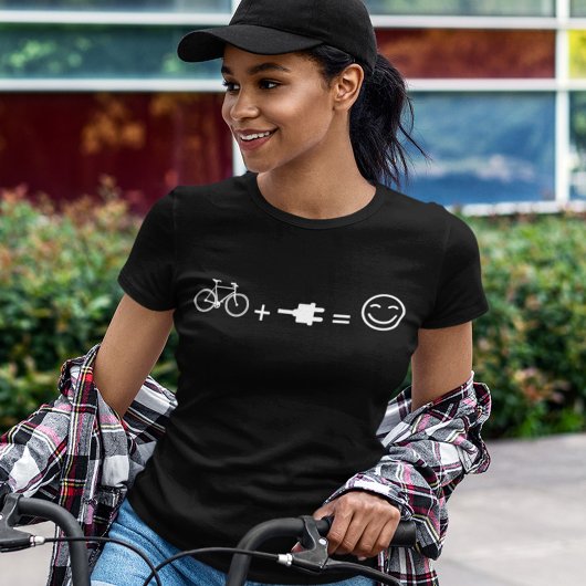 電子自転車おもしろい電子電気サイクリング Tシャツ