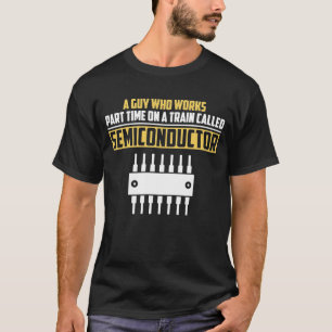 電気おもしろい電子工学エンジニアの皮肉ギフト Tシャツ
