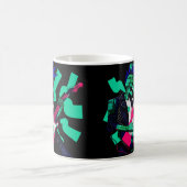 電気を保つ コーヒーマグカップ (中央)