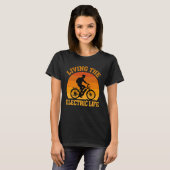 電気ライフを満喫 Tシャツ (正面フル)